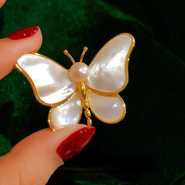 Brooch new Fashion beauty Women gold Zinc Alloy crystal exquisite flower butterfly insect pins hot sale party Gift man daiiibabyyy